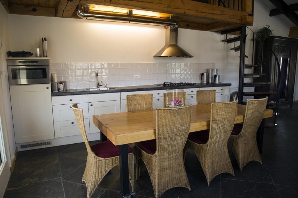 Herkenhoek 5 Bedroom Apartment Heeswijk-Dinther Zewnętrze zdjęcie